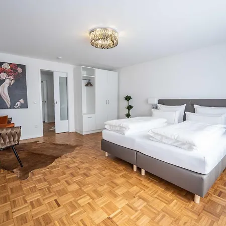 City Wohnung Fn L 5 Klimatisiert Mit Balkon Und Kueche Friedrichshafen Buitenkant foto