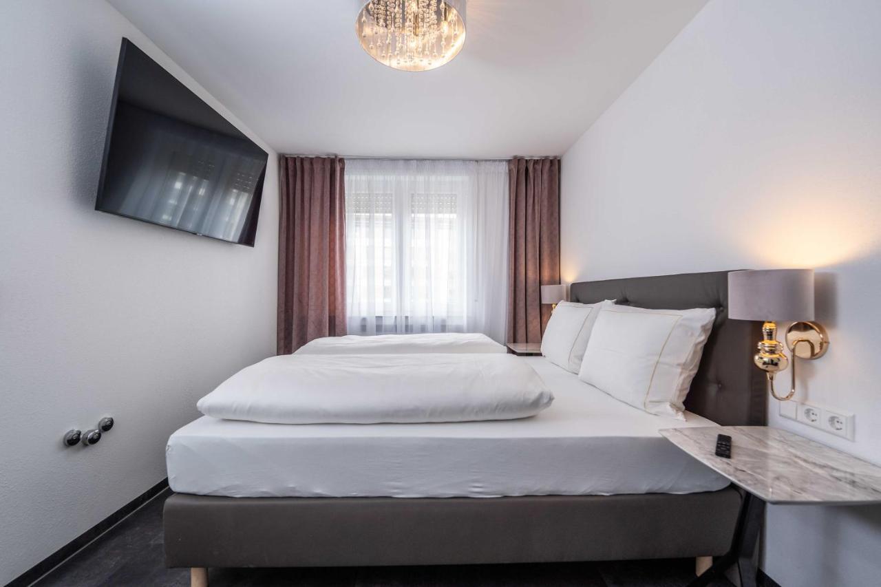 Apartment Fn L 5 Klimatisiert Mit Balkon Und Kueche *