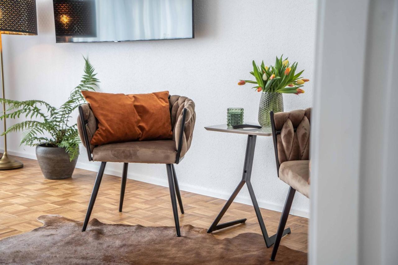 Fn L 5 Klimatisiert Mit Balkon Und Kueche